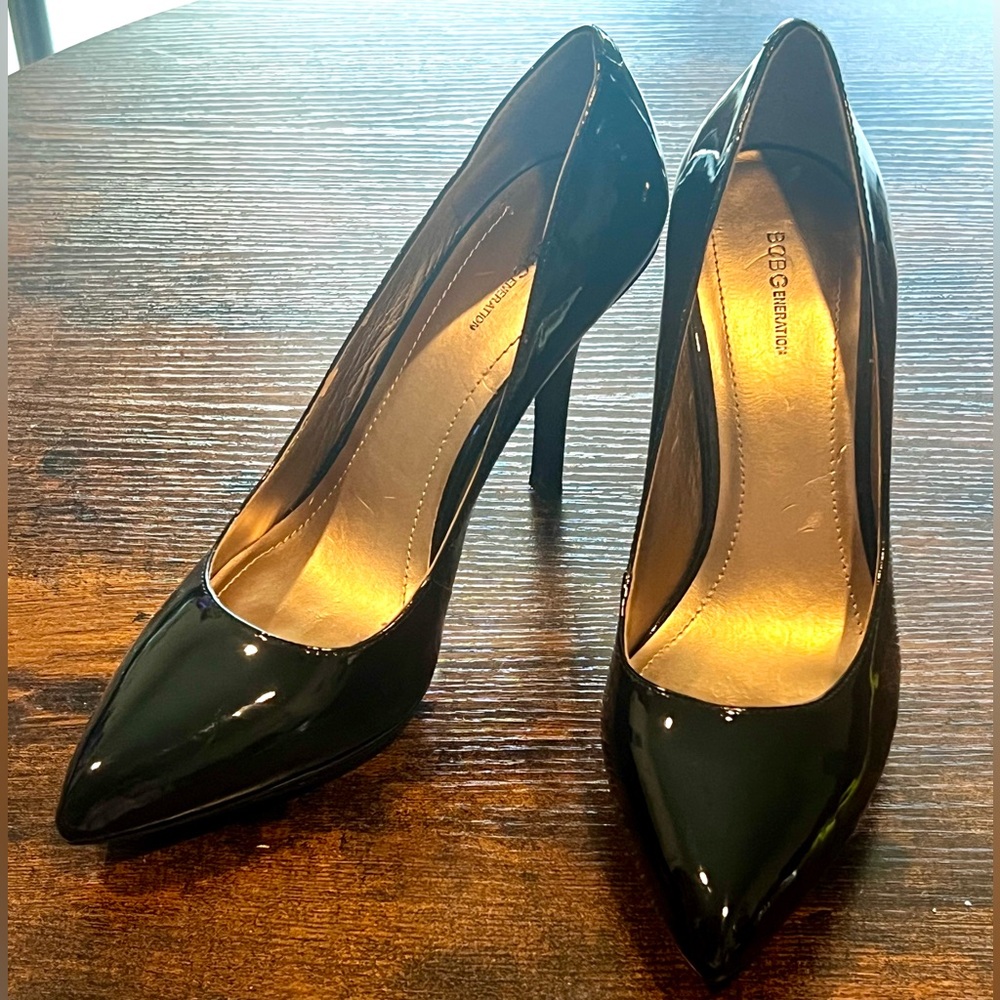 BCBGeneration Black Patent Leather High Heels, 10, NWOT